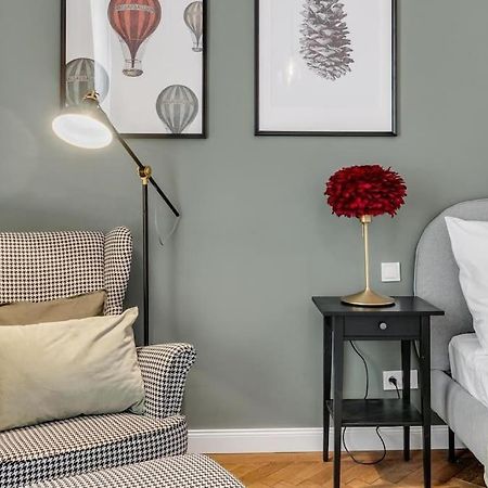 Stylovy Apartman V Centre Mesta Братислава Экстерьер фото