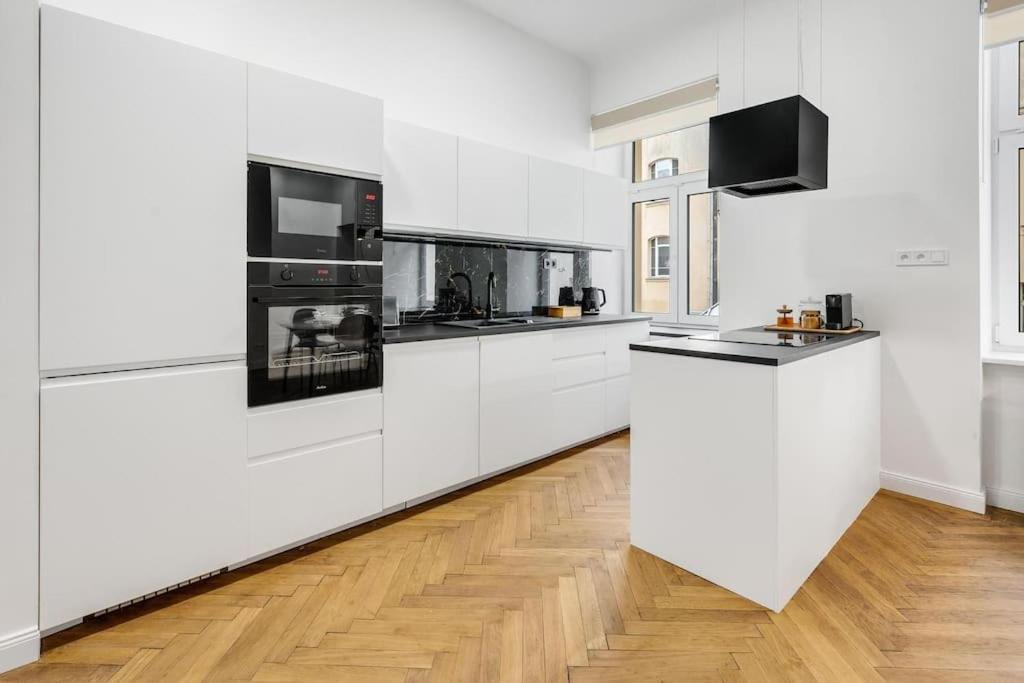 Stylovy Apartman V Centre Mesta Братислава Экстерьер фото